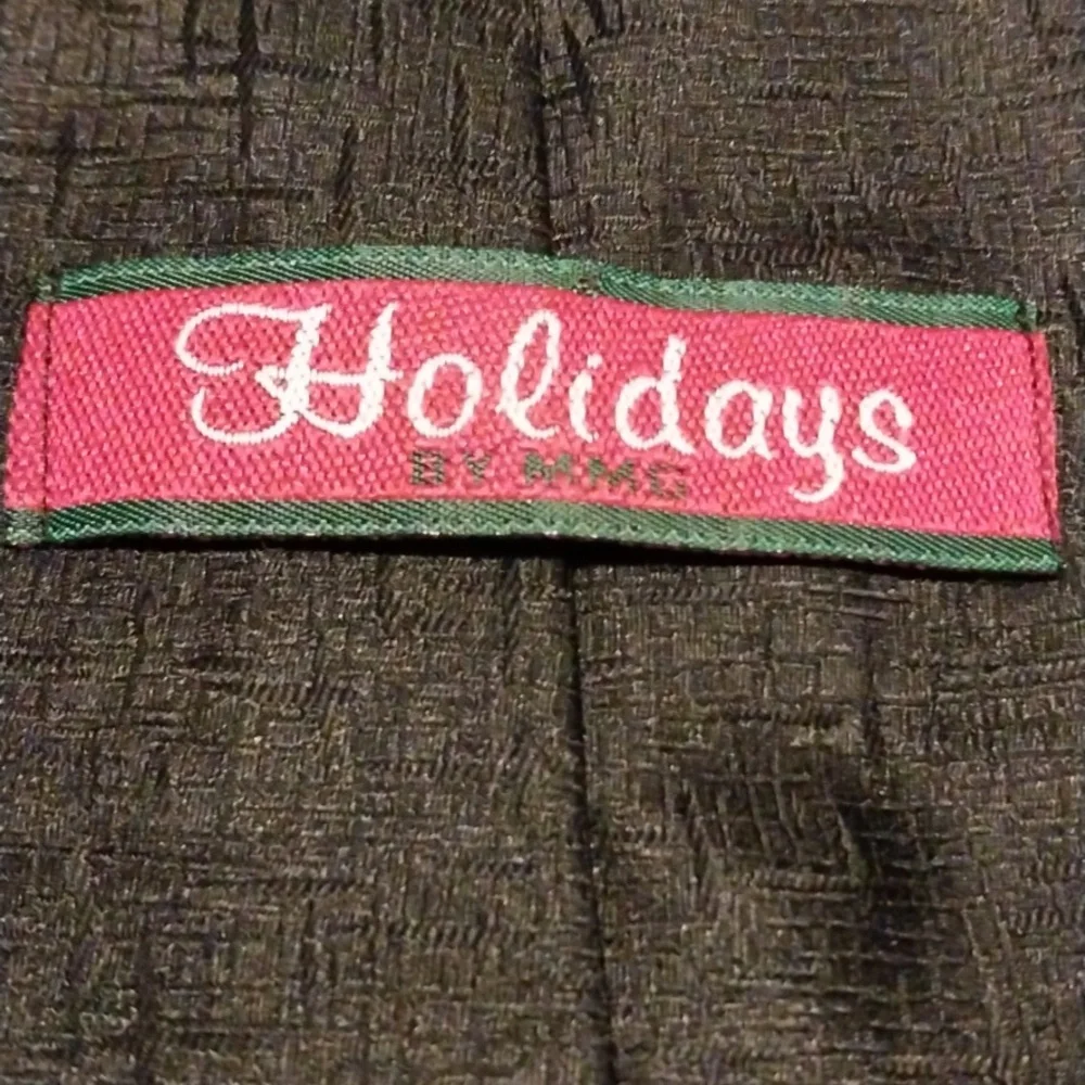 Holidays by MMC Santa Christmas Tie Wreath Mailbag - Picture 4 of 6